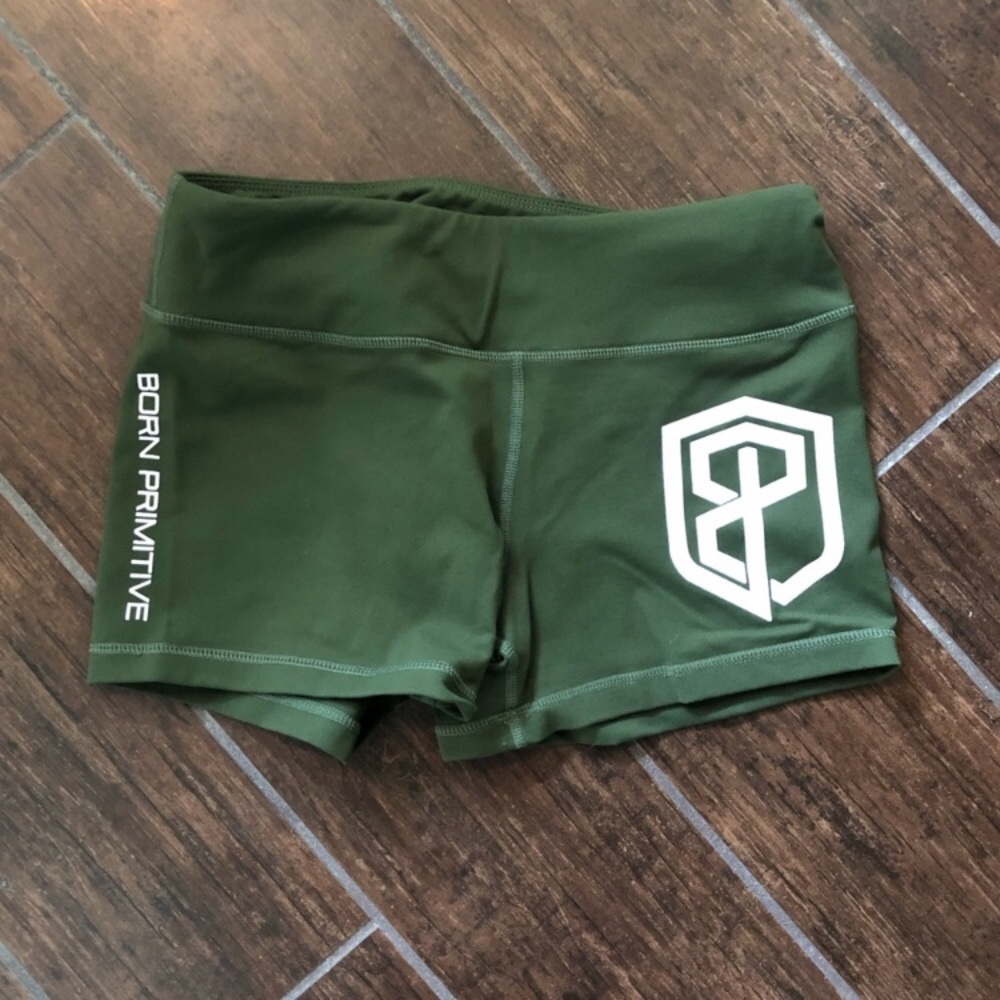 Born Primitive, size small